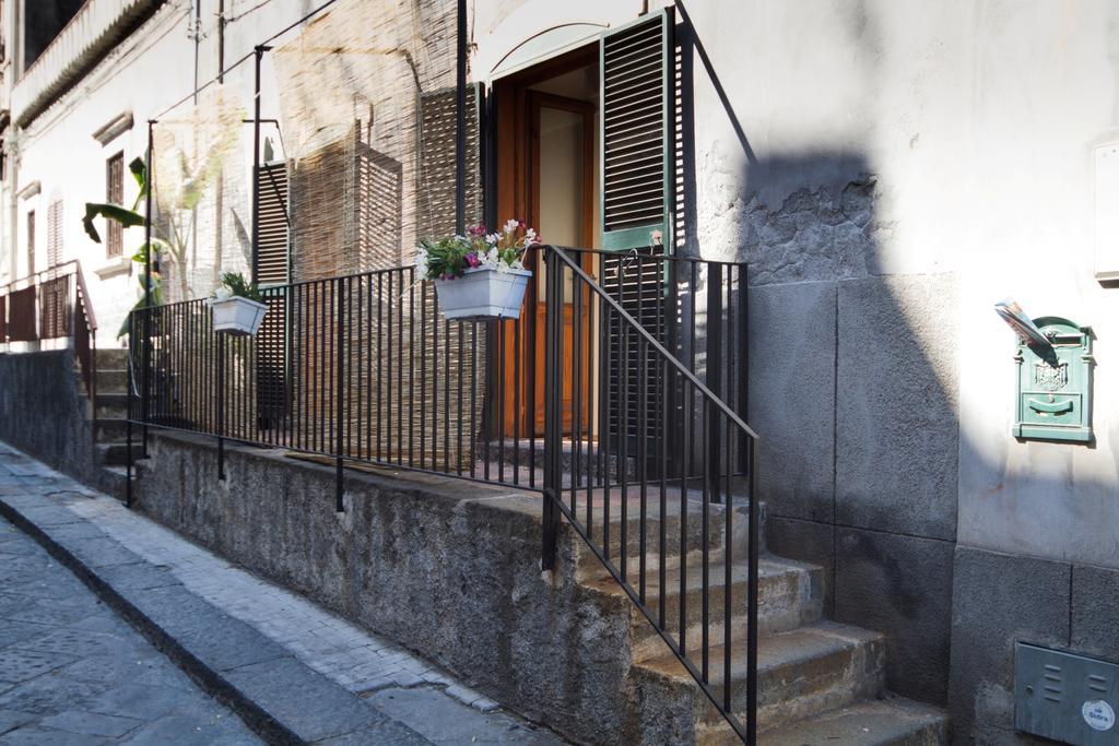 Dentro Le Mura Catania Phòng bức ảnh